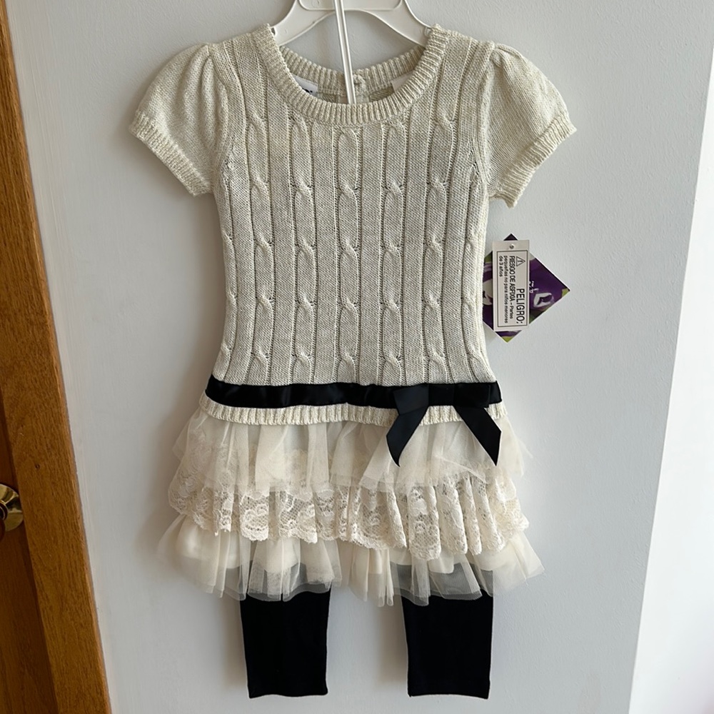 Blueberry size 4 2 piece set, sweater dress with legging. New with tags.